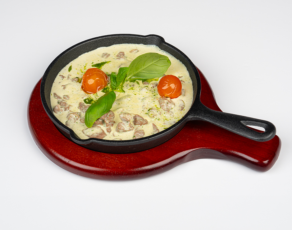 Creamy Pesto Beef